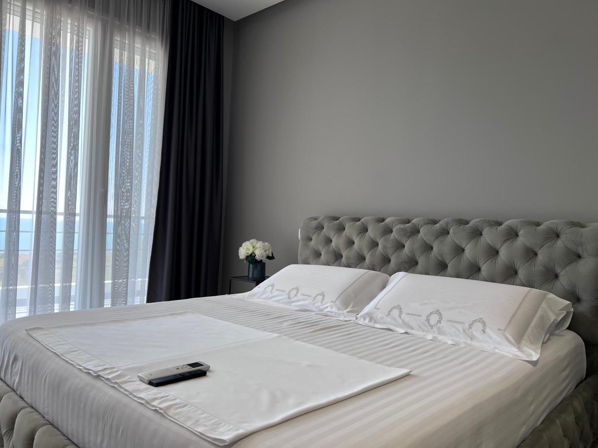 Villa Esmi Durres Kryemëdhej Extérieur photo