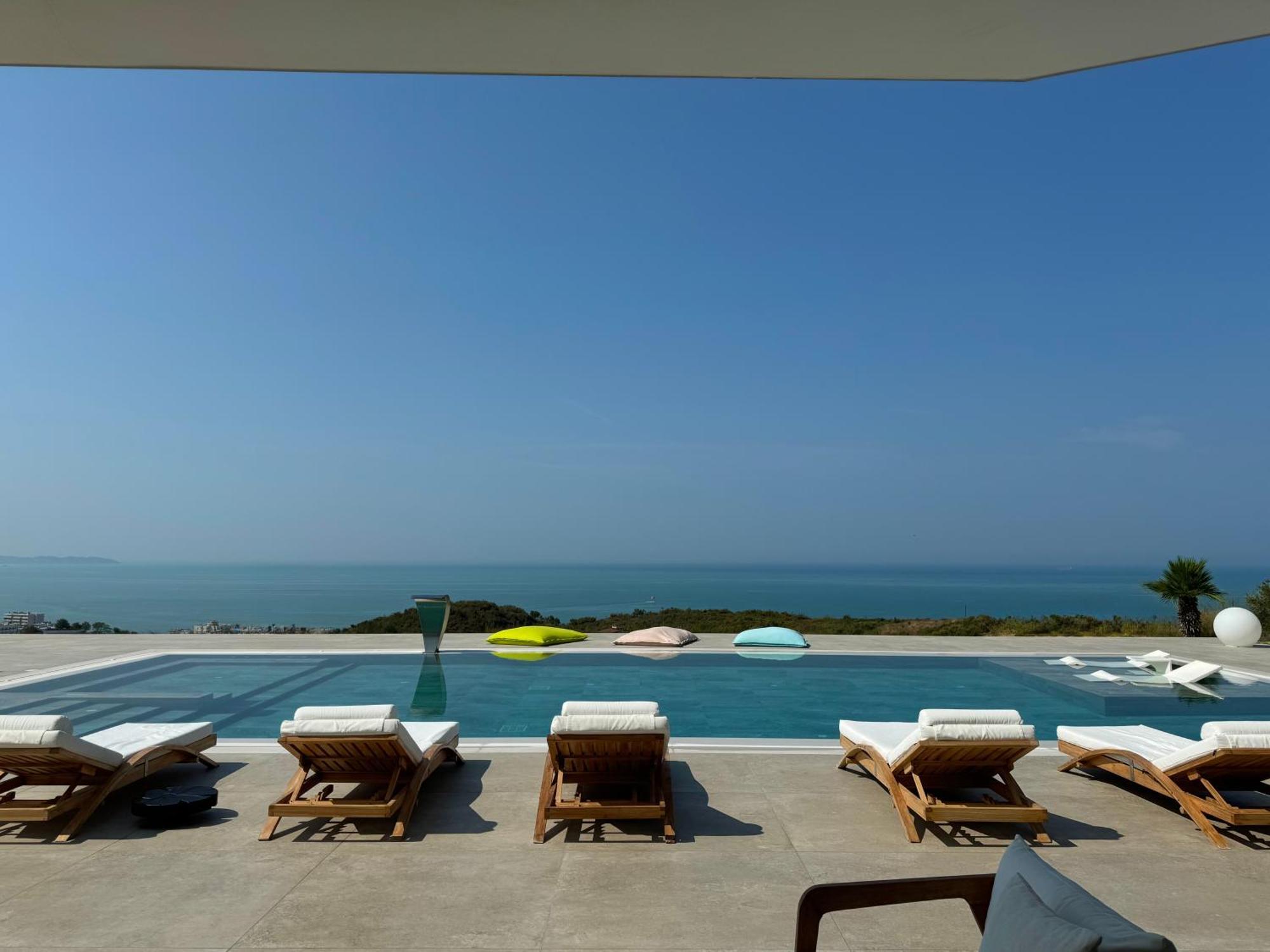 Villa Esmi Durres Kryemëdhej Extérieur photo