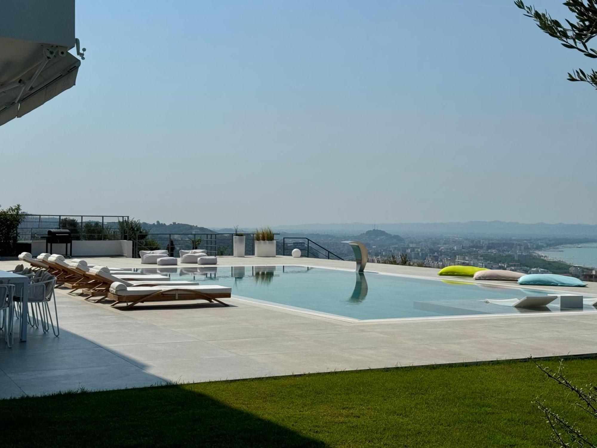 Villa Esmi Durres Kryemëdhej Extérieur photo