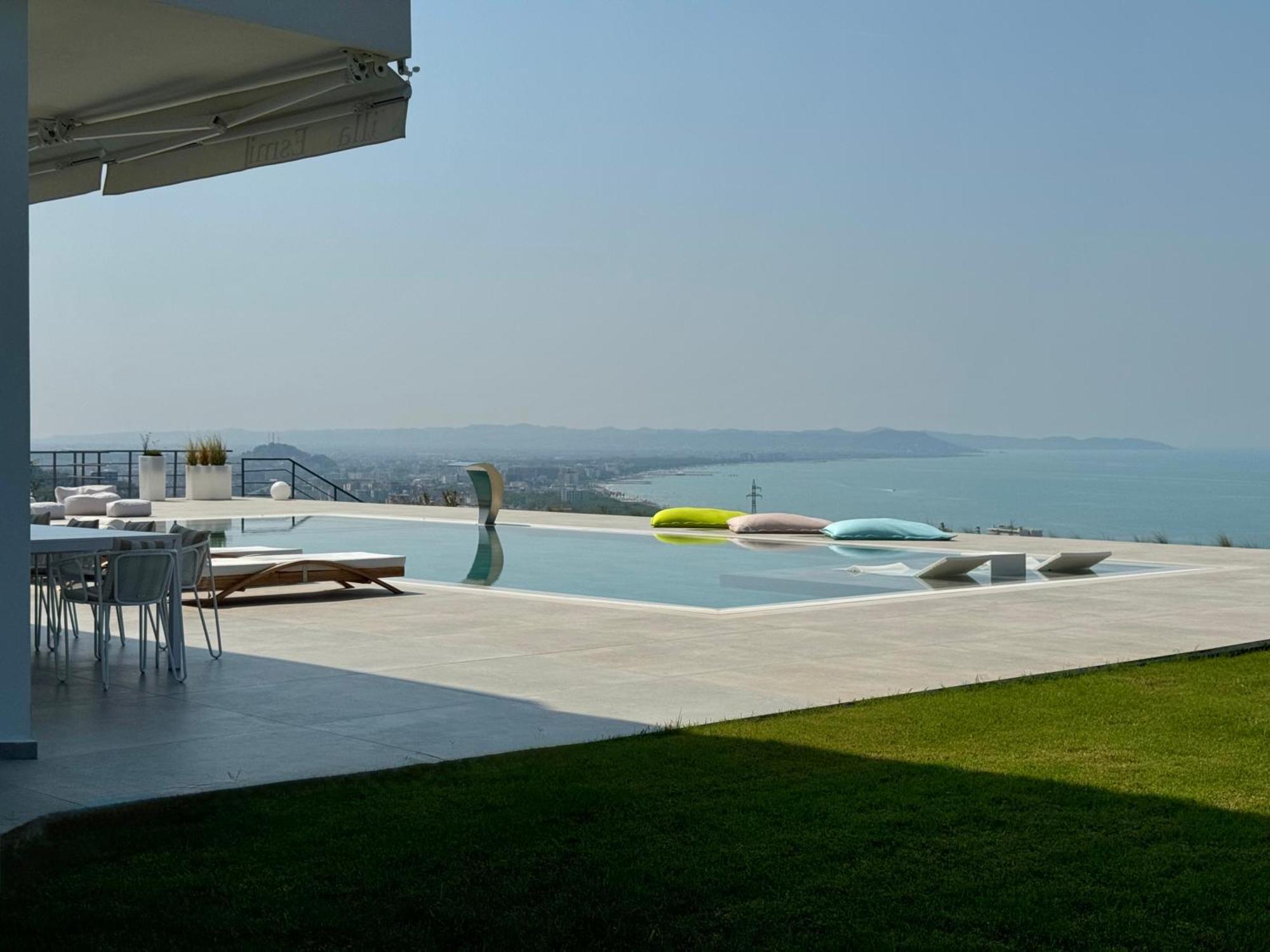 Villa Esmi Durres Kryemëdhej Extérieur photo